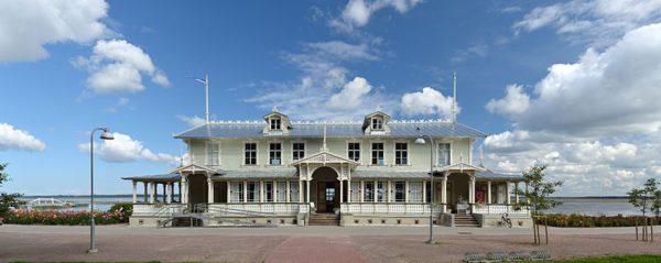 Haapsalu-linn-kutsub-noori-peresid-Haapsallu-kodu-looma.jpg