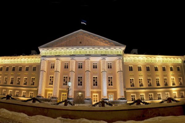 Tasuta-LinnaWiFi-Tartu-kesklinnas-laieneb_Foto_Visit-Estonia.jpg