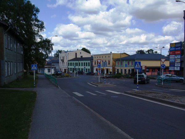 8.-juunil-toimub-Valgamaa-tantsupidu_Tantsusammul-läbi-Valgamaa.jpg