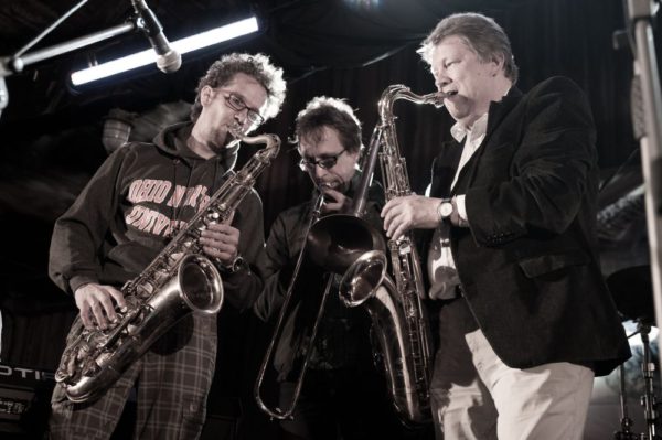 Eesti-jazzisõbrad-kohtuvad-sel-nädalavahetusel-Sõru-sadamas.jpg