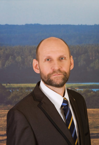 Helir-Valdor-Seeder.jpg