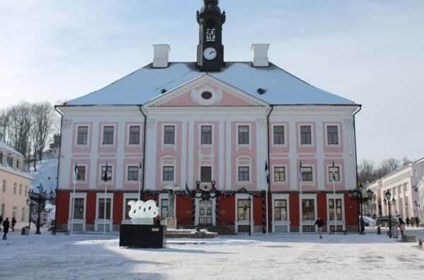 Tartu-valib-aukodanikke-ja-Tartu-Tähe-kavalere.jpg