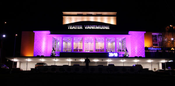 Kaks-teatri-aastaauhinda-pälvisid-vanemuislased-ja-kolleegipreemia-Külliki-Saldre.jpg