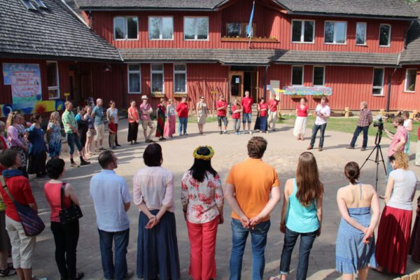 Rosma-kogupere-konverents-2013_1_foto-Rosma-Haridusselts.jpg
