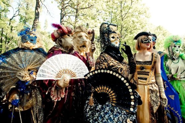 Veneetsia-karneval-Löwenruh-pargis_autor-Jelena-Rudi.jpg