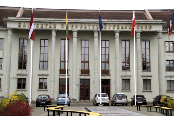 Kaitseväe-õppeasutused-avavad-kooliaasta-näitusega.jpg