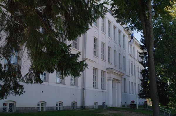 Valga-Gümnaasiumi-õpilastele-hakatakse-maksma-stipendiumi-hea-õppeedukuse-eest.jpg