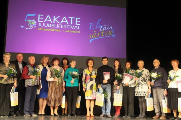 Eakate-Festival-2014_konkursi-Aastad-täis-sära-ja-väärikust-parimad1.jpg