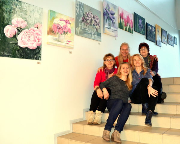 Mary-Tammet-Kristiina-Kõrts-Kersti-Uudeküll-Mare-Orgus-ja-Jule-Käen-Torm.jpg
