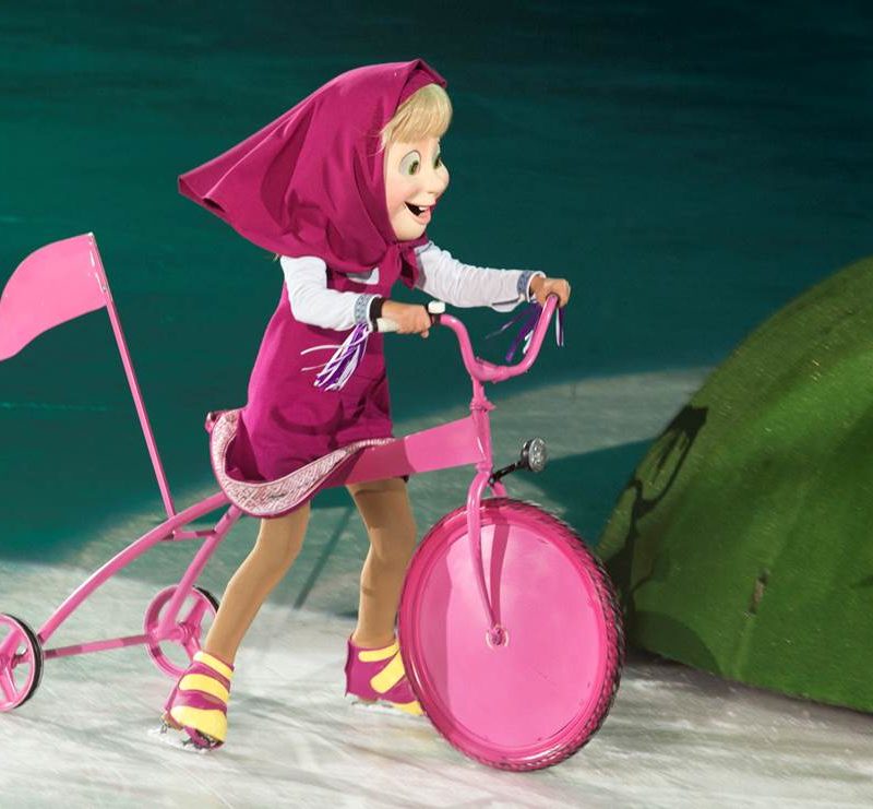 Masha and The Bear1