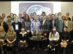 ESTCube-1-ja-Robotexi-meeskond-pälvis-ITL-i-aastaauhinna.jpg