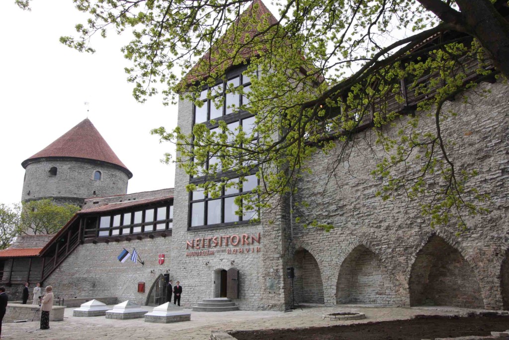 Tallinna Neitsitorn ootab muuseum-kohvikuna taas külastajaid