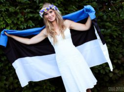 Neljapäeval-heisatakse-Eesti-lipud.jpg