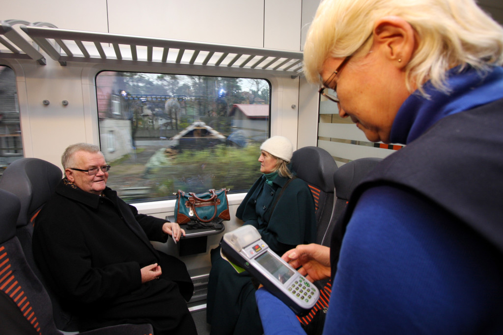 Tallinna linnapea tegi tasuta rongisõidu