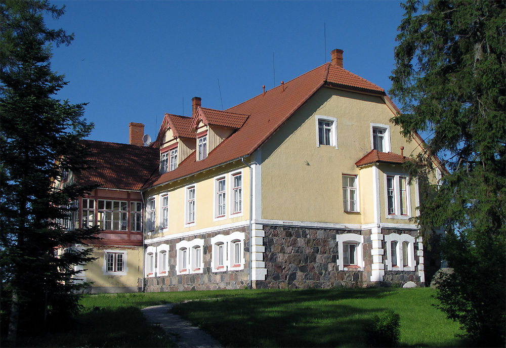 Norra, Island ja Liechtenstein toetavad mitut Eesti mõisakooli