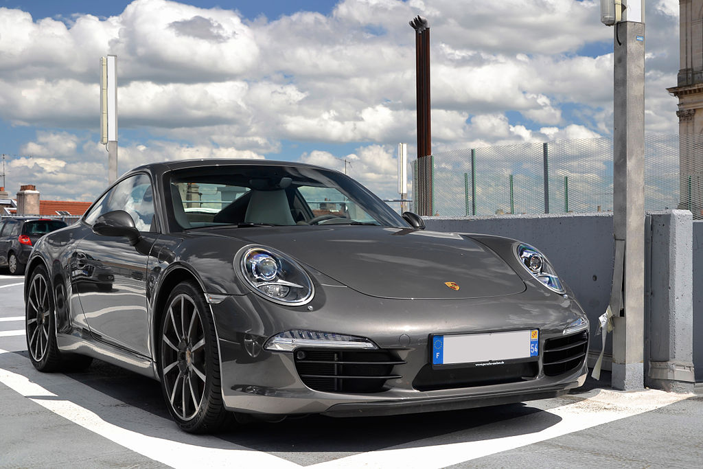 Eesti Loto loosib välja Porsche 911 Carrera!