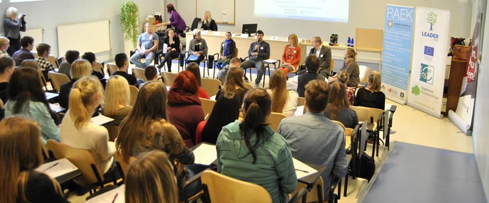 Parim noorte karjäärikeskus tegutseb Raplamaal ning õppenõustamiskeskus Viljandimaal