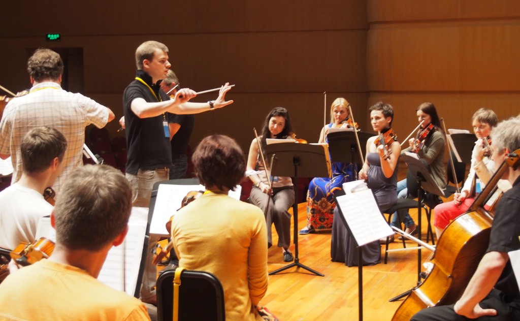 Tallinna Kammerorkestri kontsertreis Hiinas algas edukalt
