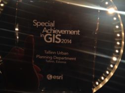 ESRI-auhind1.jpg