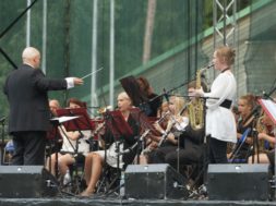 Toimub-järjekordne-kontsert-„Pargimuusika“-sarjast.jpg