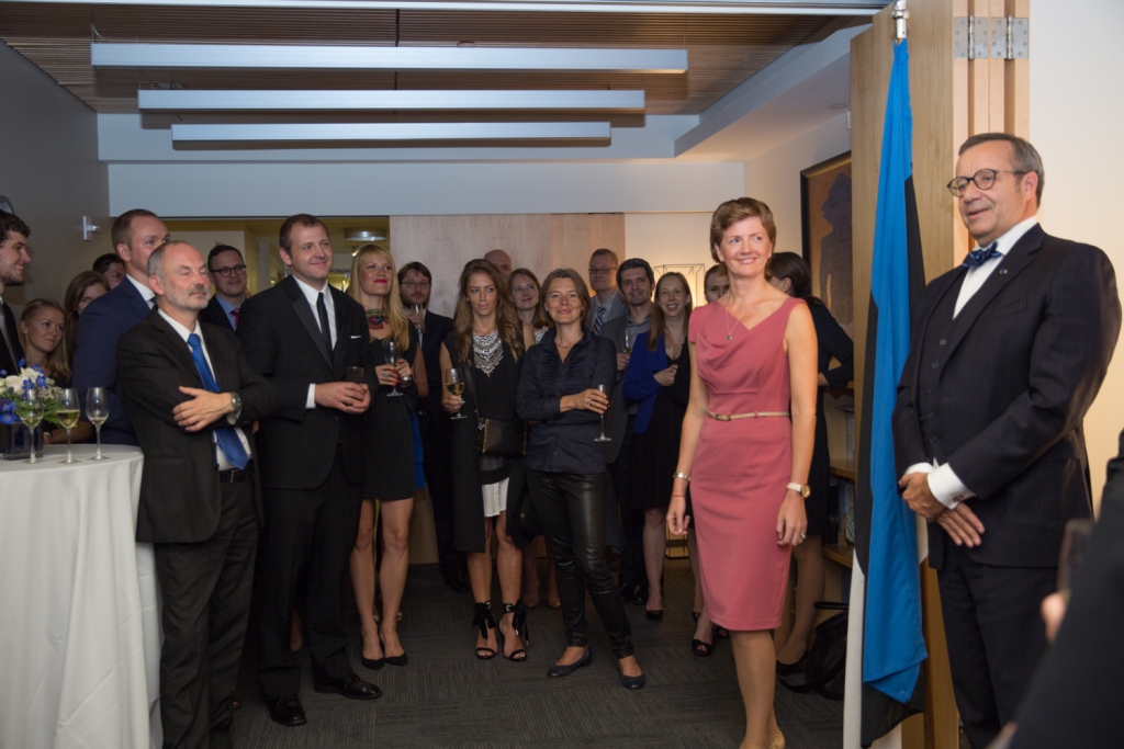 FOTOD! President Ilves kohtus USA idarannikul tegutsevate Eestist pärit ettevõtlike noortega