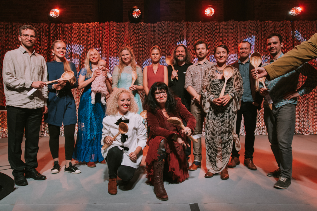 Pärimusmuusika auhinna Etnokulp jagamisel oli edukaimaks ansambliks Naised Köögis
