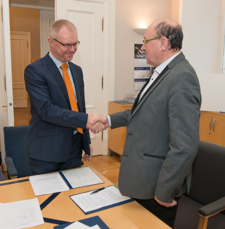 Hannes Hanso valiti riigikaitsekomisjoni esimeheks