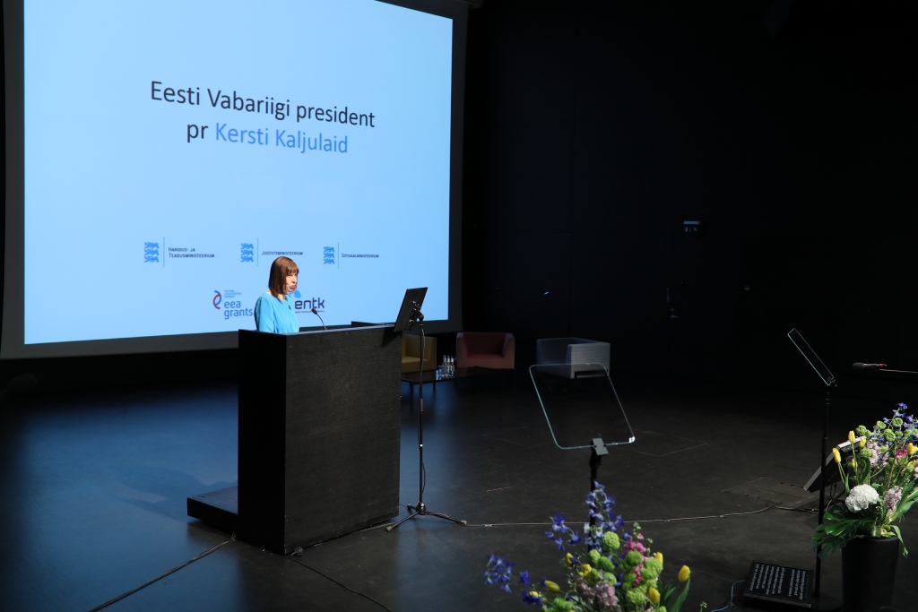 Fotod! President Kersti Kaljulaid: kohalik võim peaks jõulisemalt laste huvide eest seisma ja vajadusel ka sekkuma