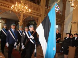 Jumalateenistus Eesti lipp 132 tähistamise ajal 2016.aastal