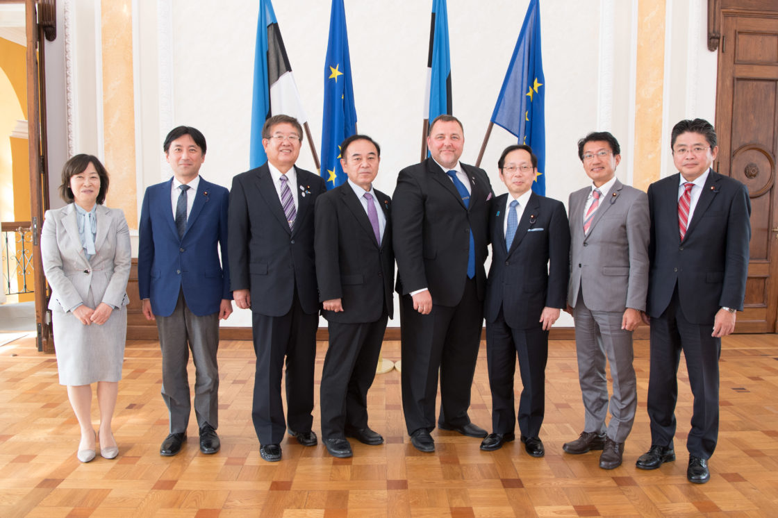 FOTOD! Sven Sester andis Jaapani kolleegidele ülevaate Eesti e-riigi teenustest
