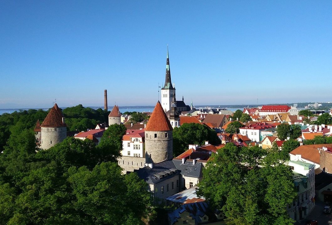 Tallinna korteriühistud saavad hoovide korrastamiseks toetust taotleda