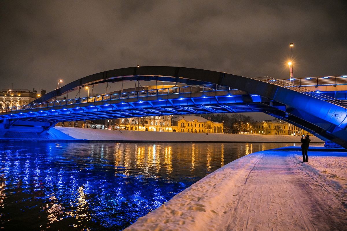 Vilnius värvub Eesti Vabariigi 100. sünnipäeva puhul sinimustvalgeks