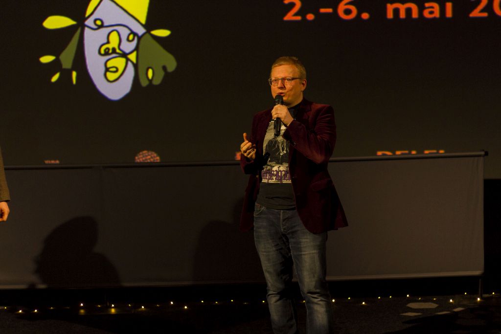 GALERII! Eile algas Viljandis esimene komöödiafilmide festival WILKOM