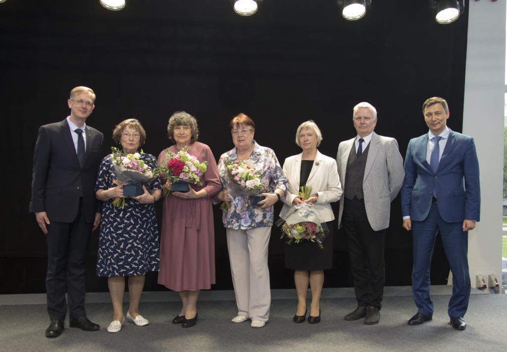FOTOD! Tallinna linnajuhid korraldasid eesti keele aasta puhul vastuvõtu eesti keele õpetajatele