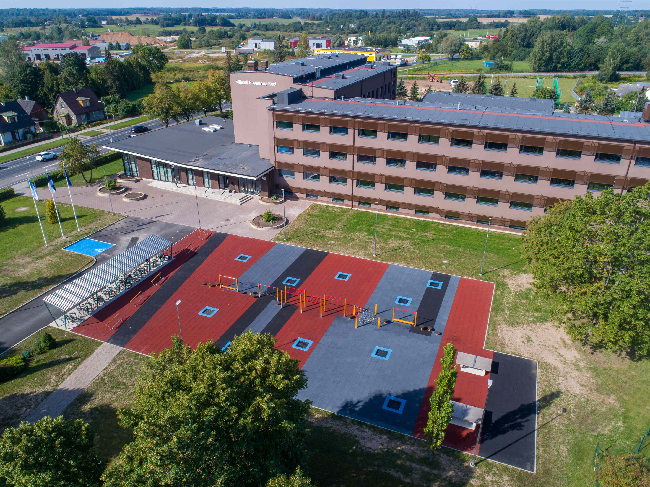 Viljandis avatakse vastremonditud Paalalinna kool
