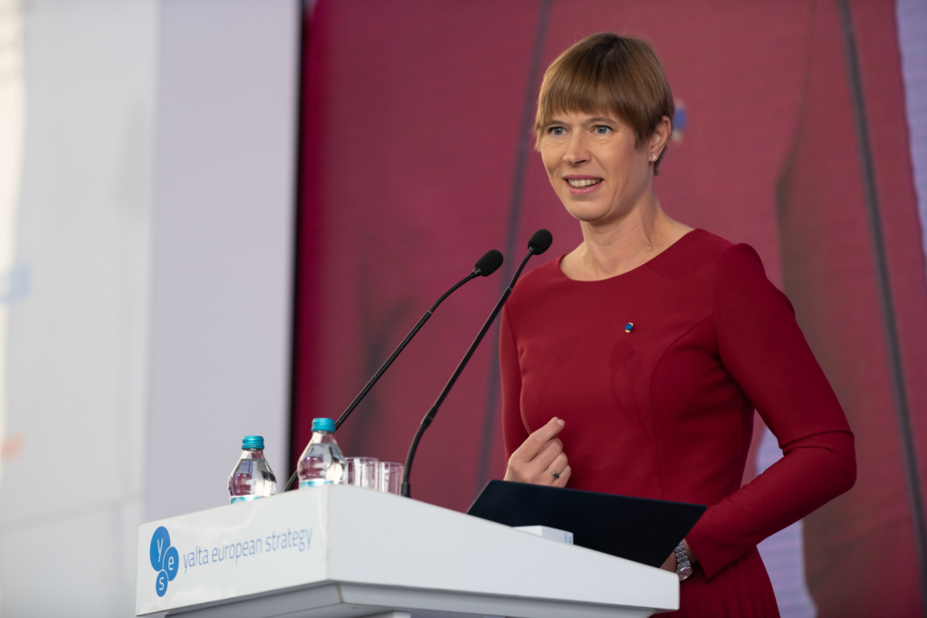 President Kaljulaid Kiievis: Ukrainast võib saada uus edulugu