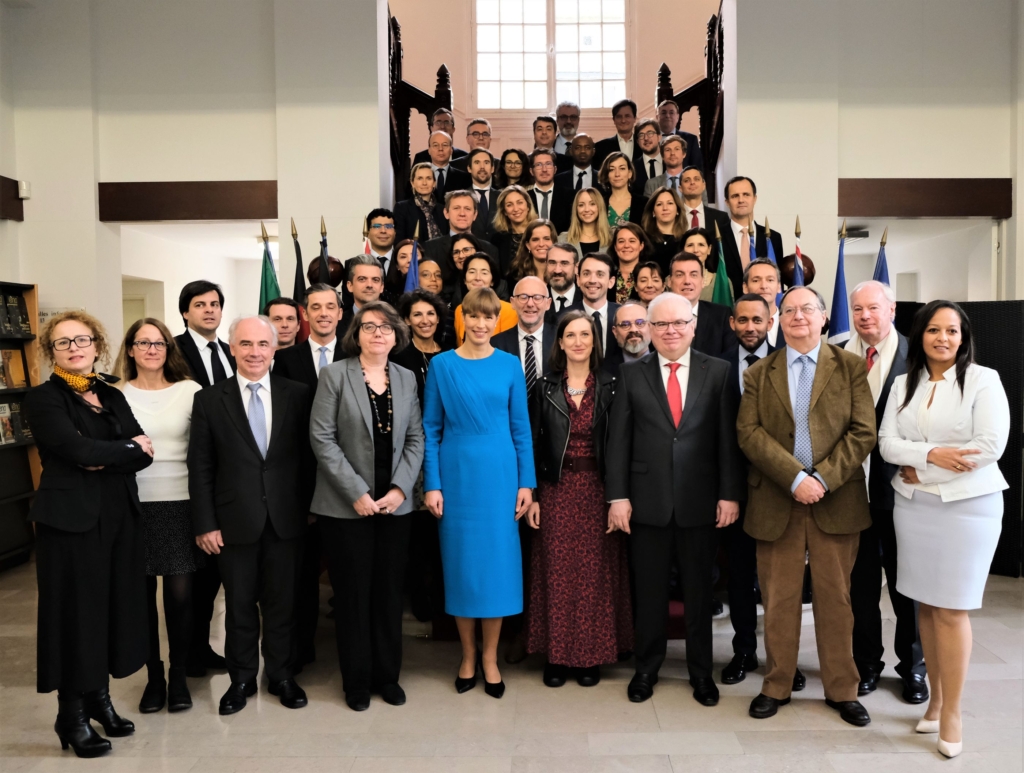 President Kersti Kaljulaid osales täna Prantsusmaa kõrgemate riigiametnike kooli ÉNA omanimelise kursuse lõpuaktusel