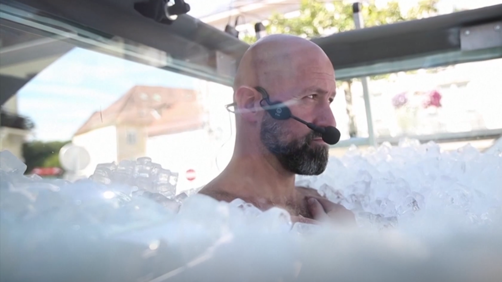 VIDEO I Austerlane Joseph Koeberl seisis jäätünnis üle kahe tunni