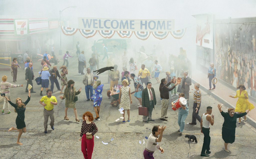 Homsest on Fotografiskas avatud Ameerika foto- ja filmikunstniku näitus “Tere tulemast koju”