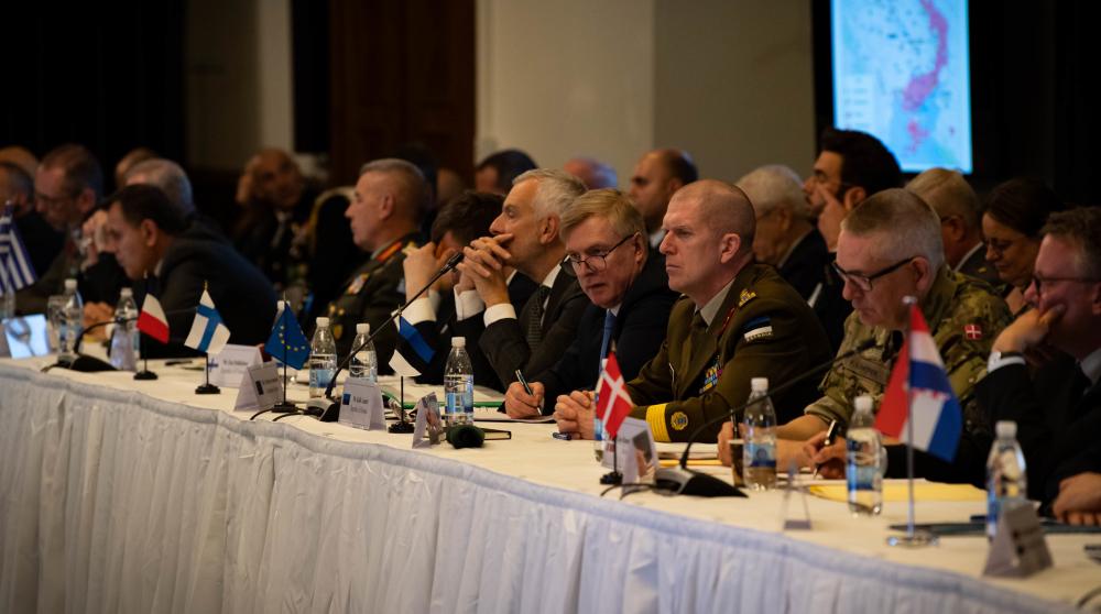 Ligi 40 riigi kaitseministrid arutasid Saksamaal Ukraina abistamist