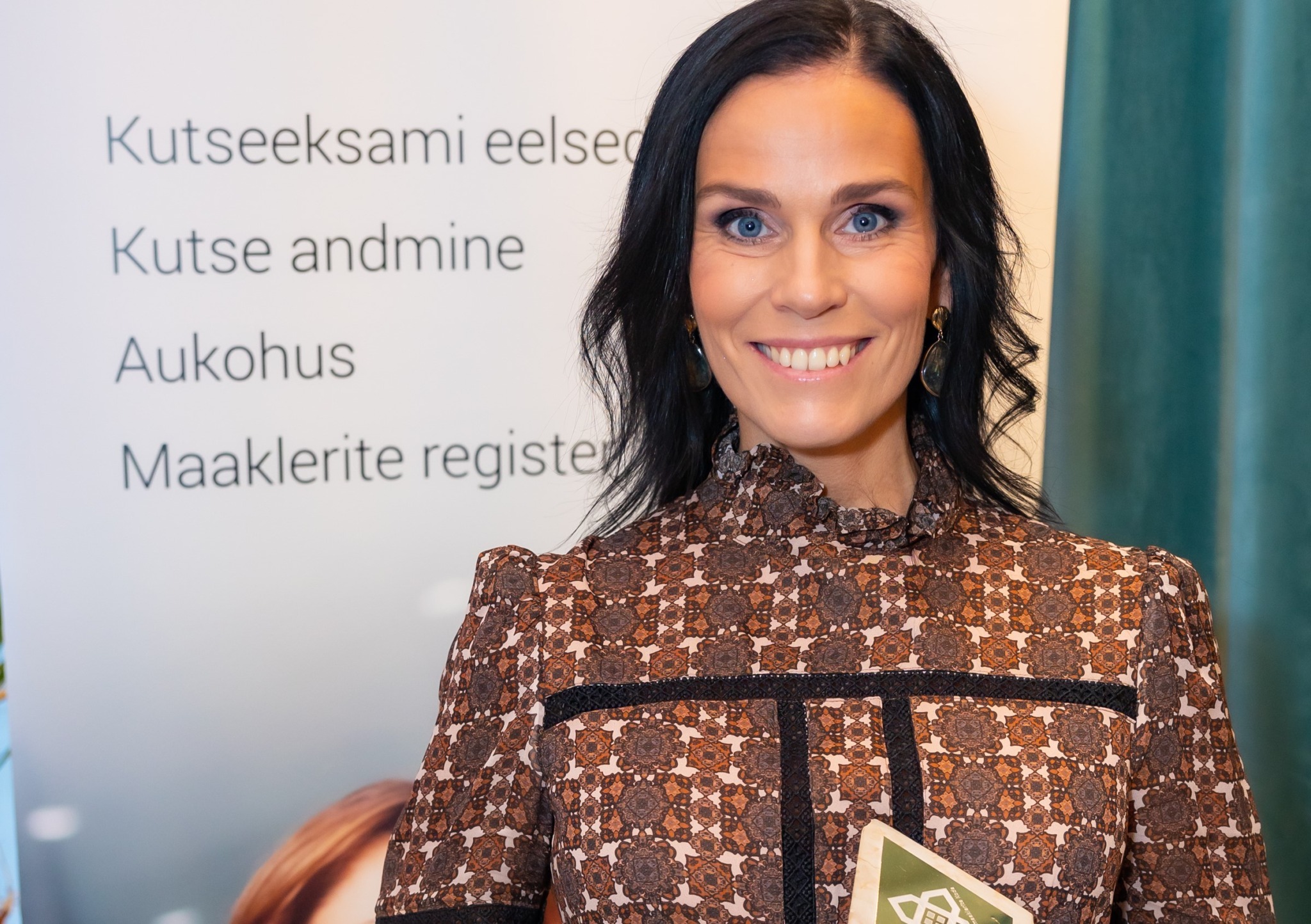 TUNNUSTUS I Aasta kinnisvaramaakleriks 2022 valiti Eve Kaunis