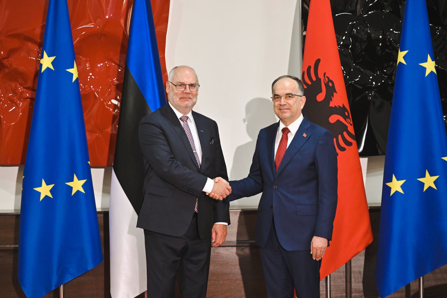 President Karis innustas Albaaniat jätkama Euroopa Liiduga liitumiseks vajalike reformidega