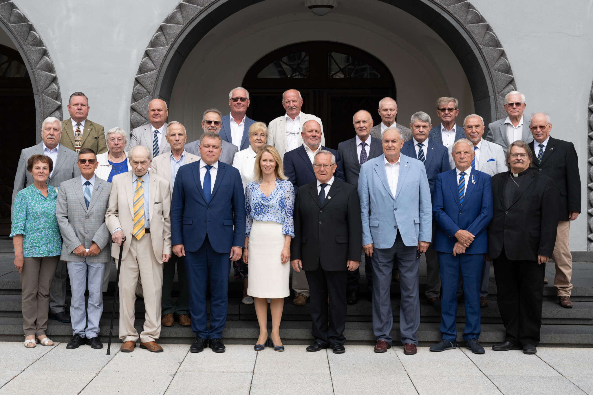 FOTOD I Toompea lossi Valges saalis pidas piduliku koosoleku 20. Augusti Klubi