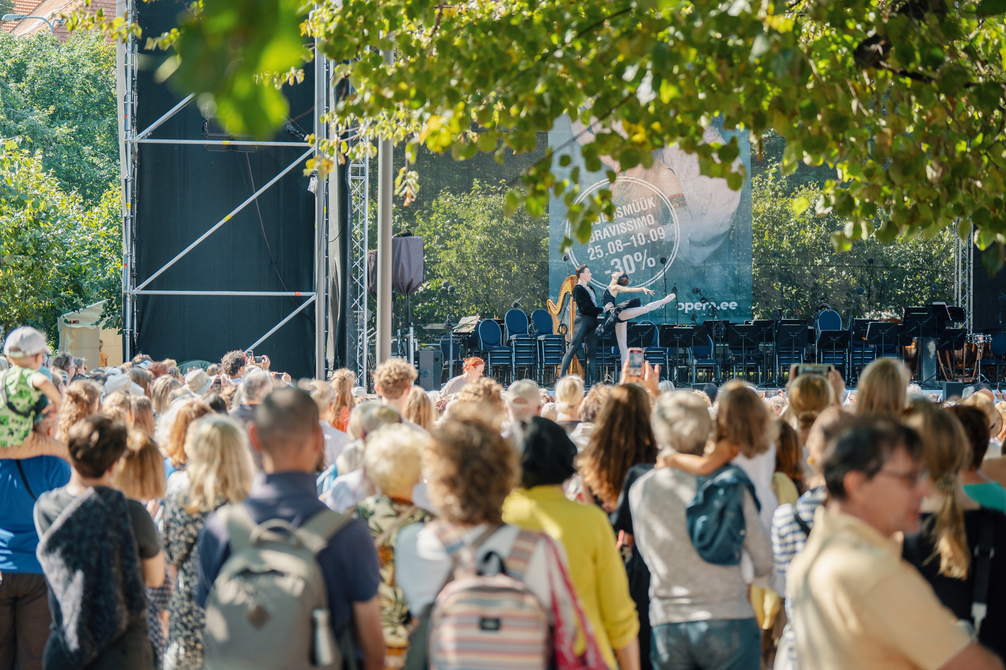 Rahvusooper müüs kolme tunniga pea 5000 piletit