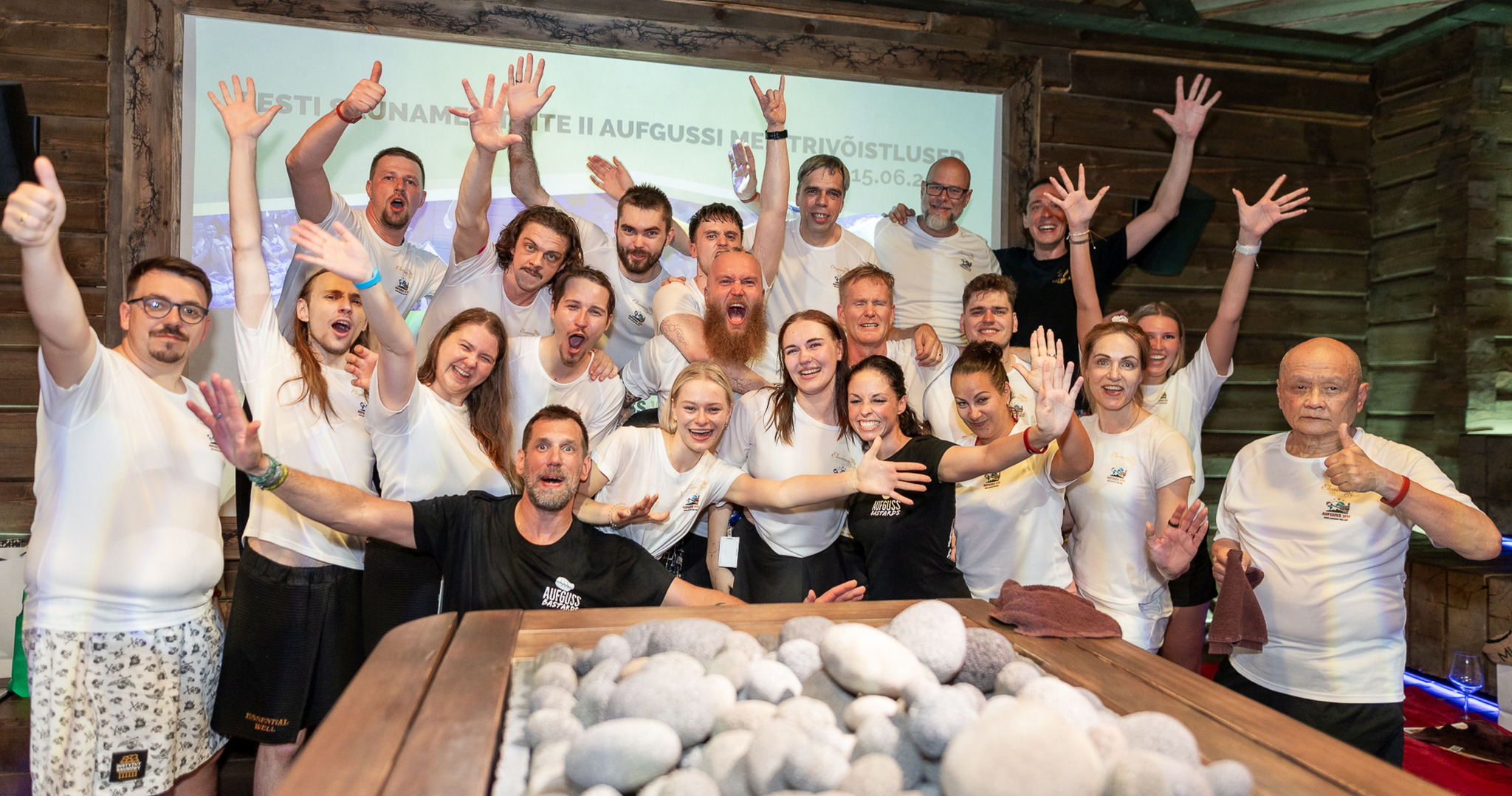 Aufgussi Eesti saunameistrite meistrivõistlused – autasustamine (Foto Ryszard Rak) 067