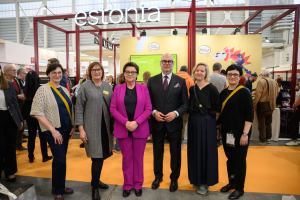 President-Alar-Karis-avas-Bologna-lasteraamatumessi-Foto-Raigo-Pajula-54