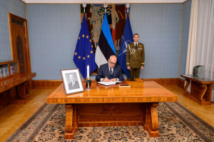 Kaastundeavalduste raamat president Arnold Rüütlile