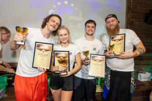 Aufgussi-Eesti-saunameistrite-meistrivoistlused-autasustamine-Foto-Ryszard-Rak-034-Frederik-Vilms-Jamsa-Ksenia-Kolkina-Timmu-Viilup-Karl-Peeter-Kangur