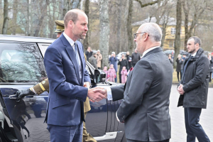 President-Alar-Karis-kohtus-Walesi-printsiga-Foto-Raigo-Pajula-03