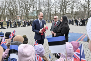 President-Alar-Karis-kohtus-Walesi-printsiga-Foto-Raigo-Pajula-11